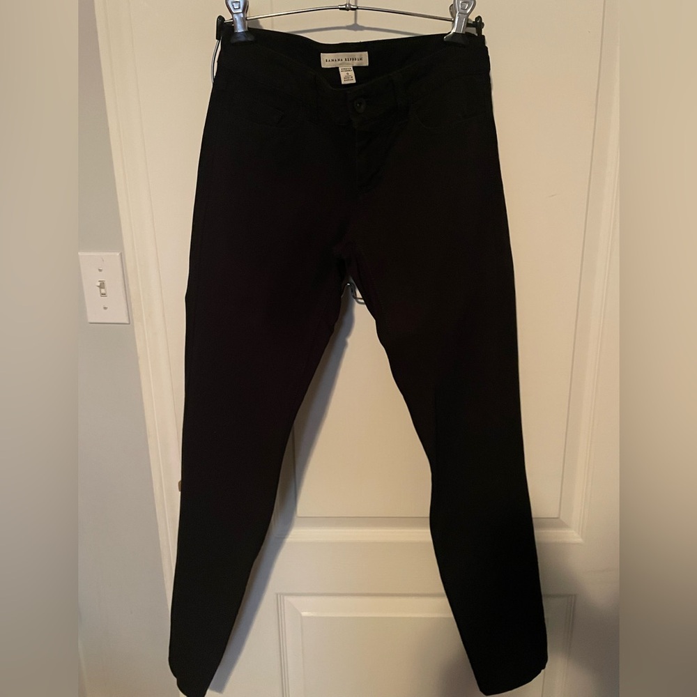 BANANA REPUBLIC WOMEN’S DENIM PANTS